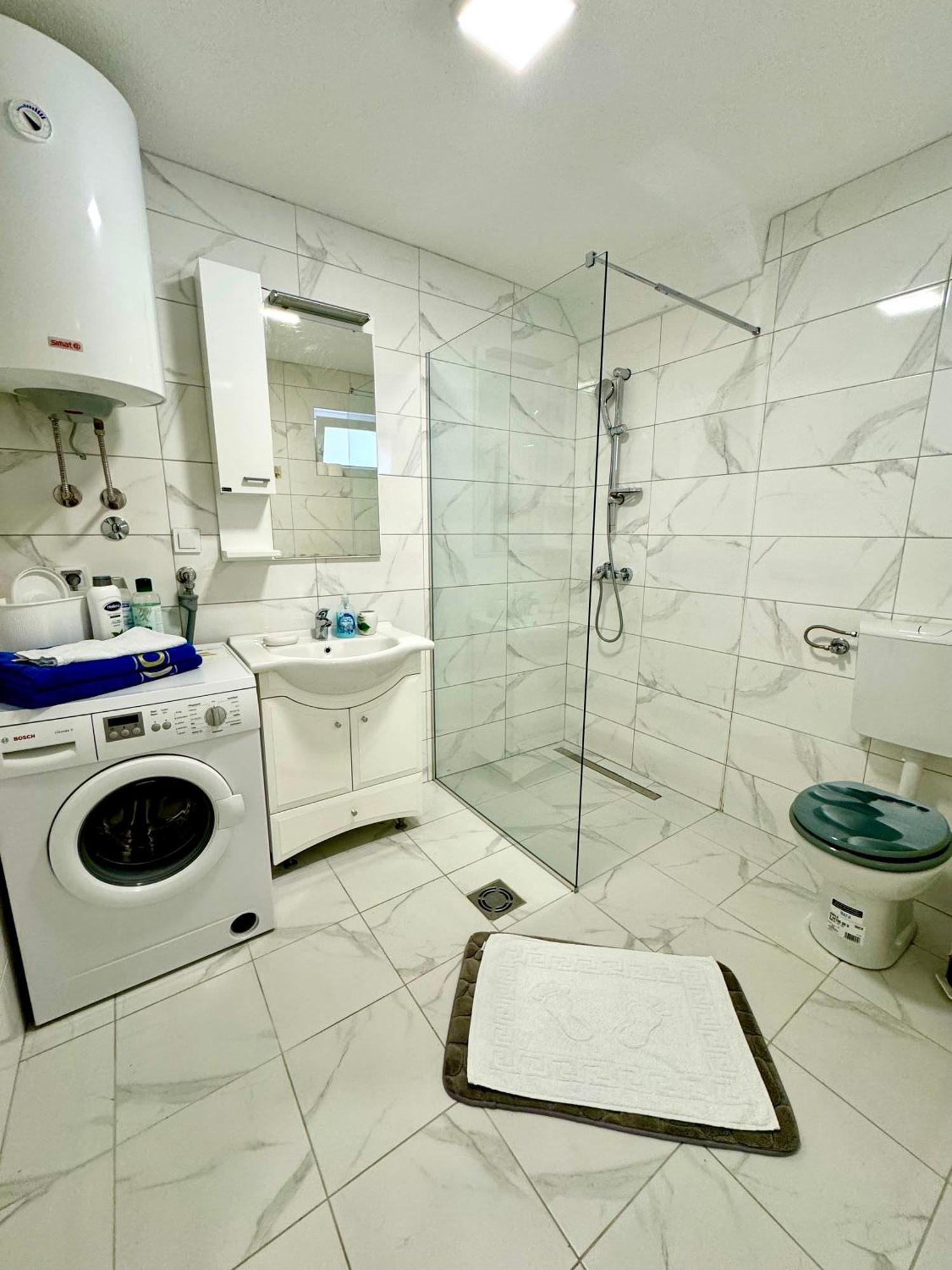 Apartment Little Oasis Доброта Экстерьер фото